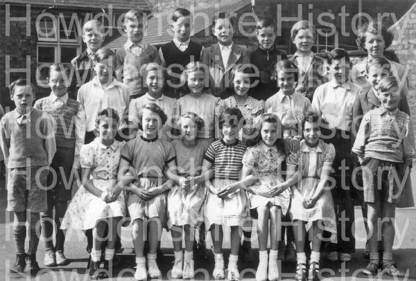 school-1957-approx-mrs-leadill-class