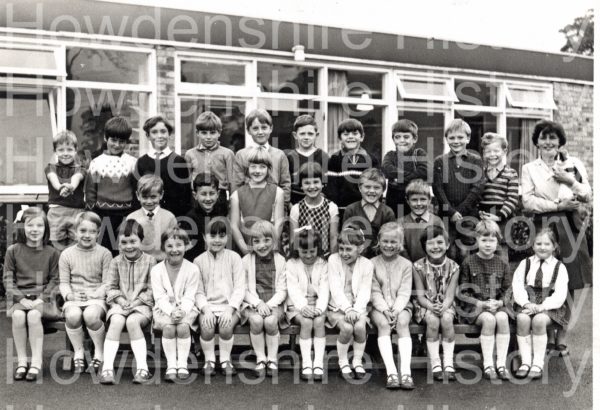 school-1970s-jw-class-2-2