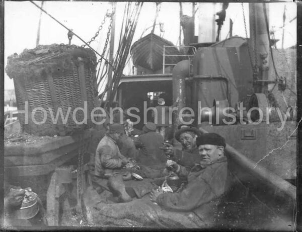 dockers-resting