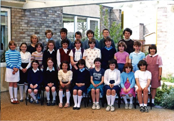 gilberdyke-school-class-1983