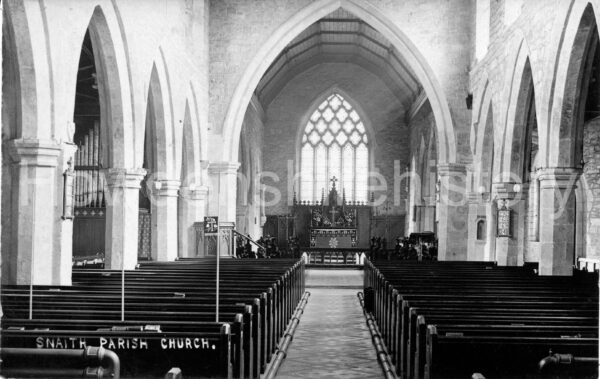 snaith-church-int