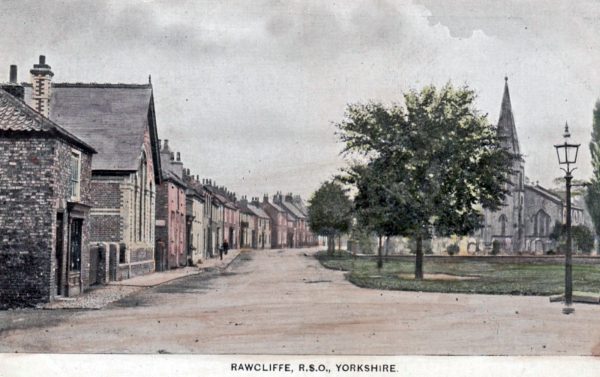 rawcliffe-colour-postcard