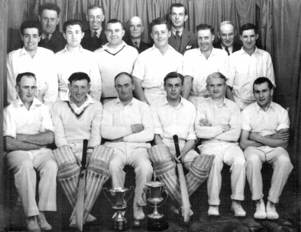 swinefleet-cricket-team-c1950s
