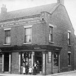 cornmarket-hill-black-swan