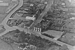Flatgate aerial