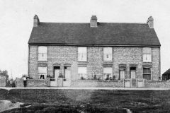 Newport canal side houses