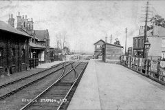 Howden station