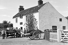 Gilberdyke old Rose and Crown