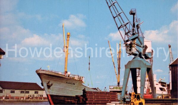 crane-docks-karin