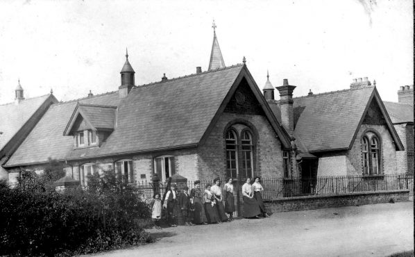 gilberdyke-school